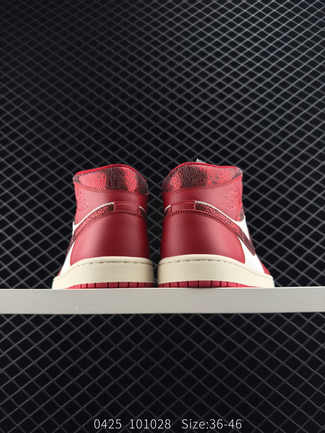 NIKE Air Jordan 1 Retro Mid”Reverse Black Toe“ TL BMXDAJ1